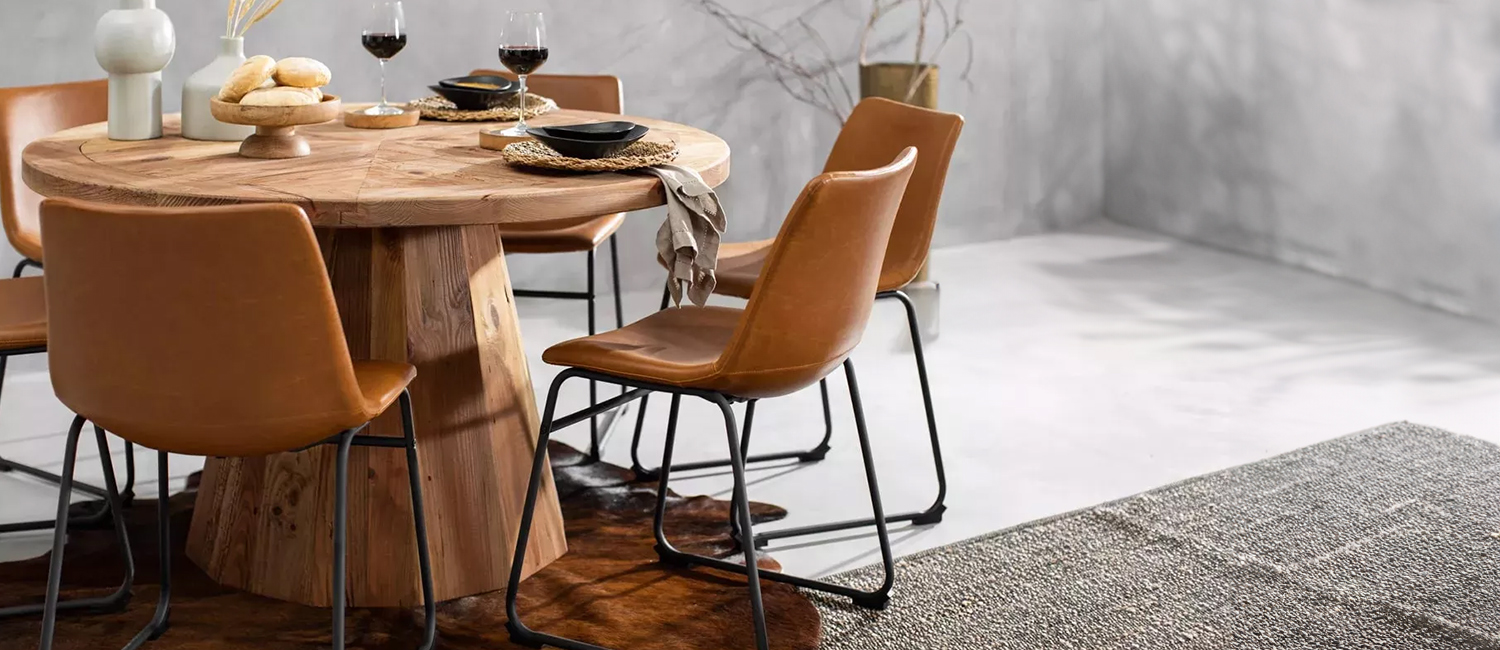 cielohome_gorm_dining_table_harvey_dining_chairs